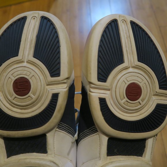 2007 Nike Zoom Lebron 5 V Low Olympic USA Men\'s 10.5 Red White Blue 318696-461 main image 8